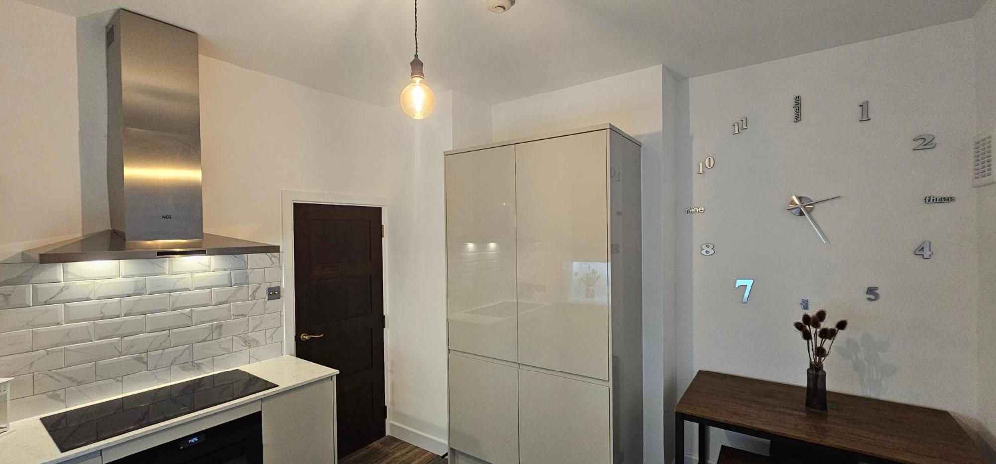 Tower Bridge Spacious King Bedroom With Extra Large Windows London Exterior photo